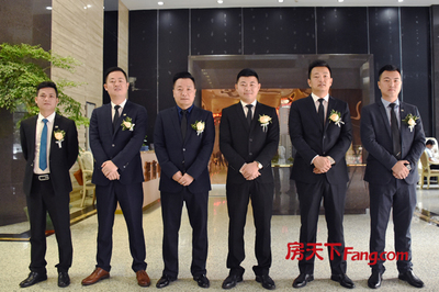 Q房網深圳東交易簽約中心正式揭牌，開啟房地產經紀服務新篇章