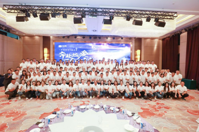 鄭州鏈家七周年 專業服務，安心之選